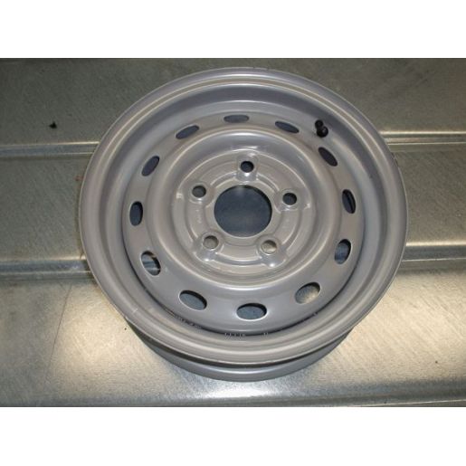 llanta 4.50x13 ataque mercedes 5T 380022